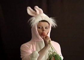 Sexyluder - Bunnys Pisse