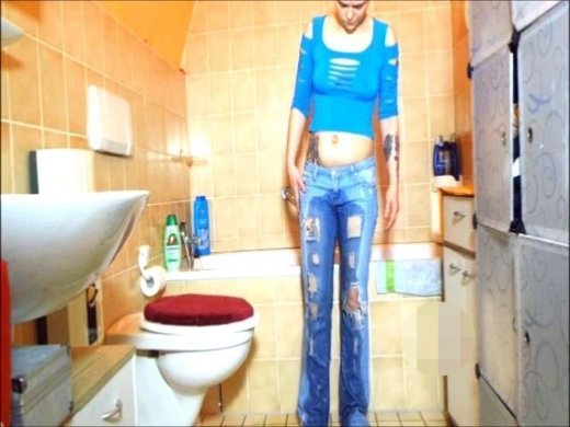 Amateurvideo Jeans mit 2 mal Pipi von FeuchtundHeiss