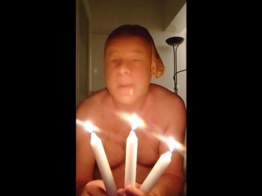 Amateurvideo Nylonjunge wünscht Geilen Dritten Advent from nylonjunge